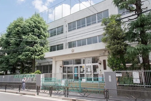 文京区立柳町小学校