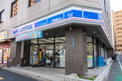 ローソン 新宿一丁目店