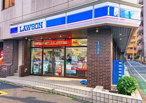 ローソン 新宿一丁目店