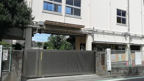 三鷹市立第六小学校