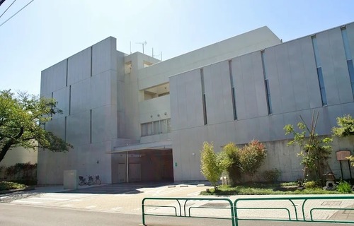 杉並区立井草中学校