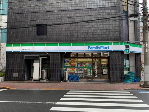 ファミリーマート 台東三筋店