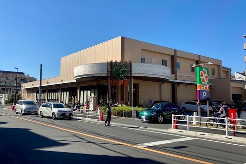 ライフ上池台店