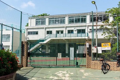 新宿区立落合第四小学校
