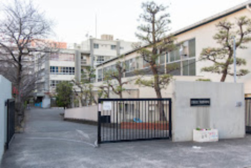 江東区立大島西中学校