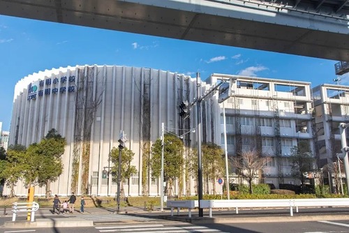 江東区立有明中学校