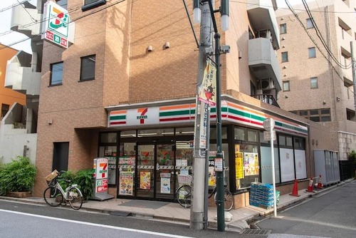セブン-イレブン 世田谷用賀駅東店