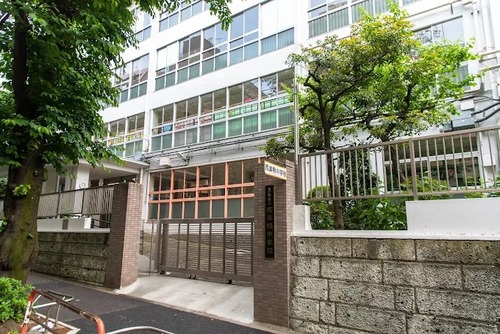 豊島区立西巣鴨中学校