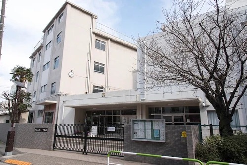 文京区立第一中学校