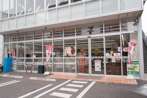 セブン-イレブン 泉岳寺駅前店