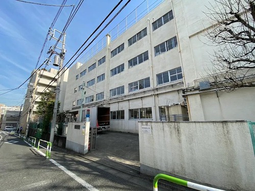 文京区立大塚小学校