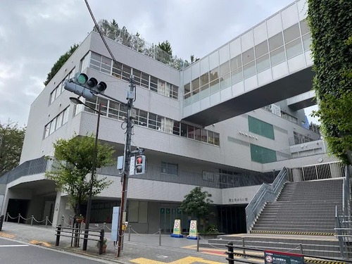 千代田区立富士見小学校