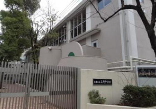 台東区立上野中学校