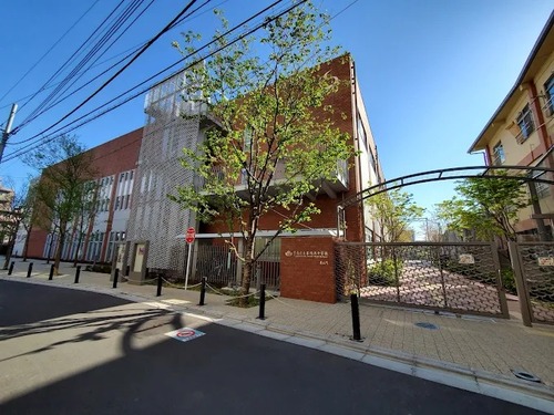 豊島区立巣鴨北中学校