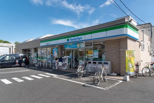 ファミリーマート足立東綾瀬公園店
