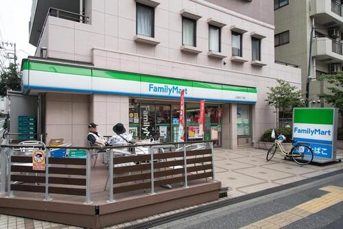 ファミリーマート上池袋三丁目店