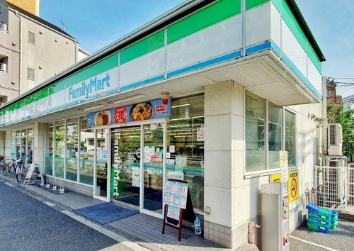 ファミリーマート 高田三丁目店