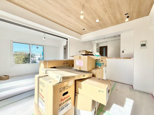 通風・採光に優れ、心地よい光と風が溢れています。