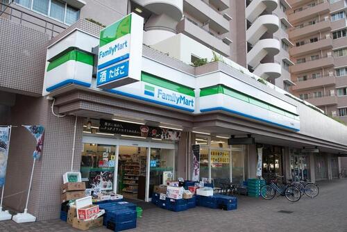 ファミリーマート千住曙町店