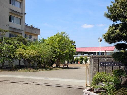 草加市立青柳中学校