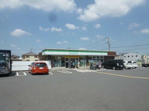 ファミリーマート草加八幡町店