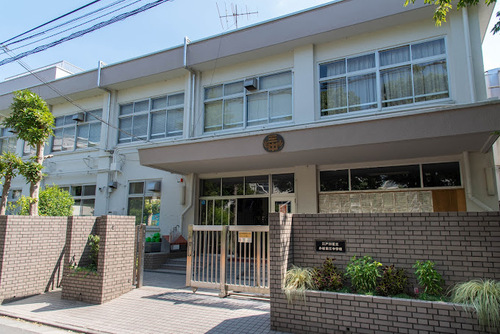 江戸川区立小岩第三中学校