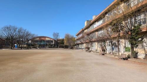 草加市立草加小学校