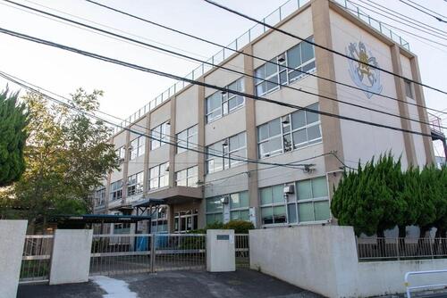 足立区立鹿浜第一小学校