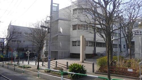 新宿区立落合中学校