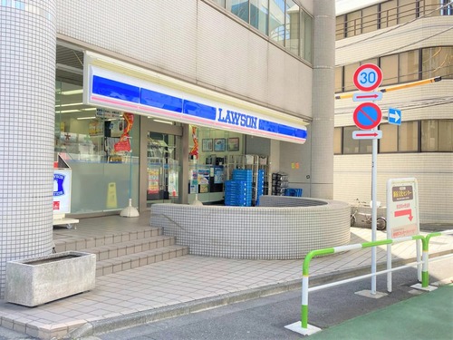 ローソン東大久保店