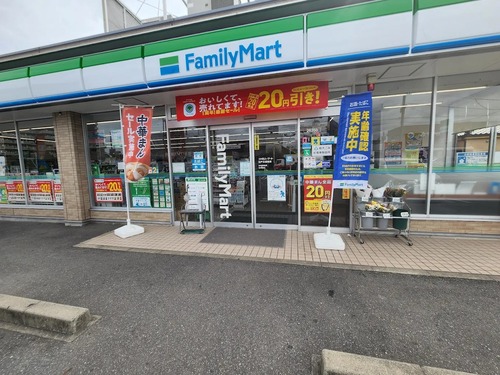 ファミリーマート松戸五香西店