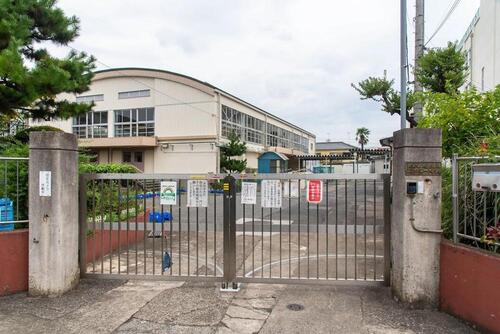足立区立西新井第一小学校