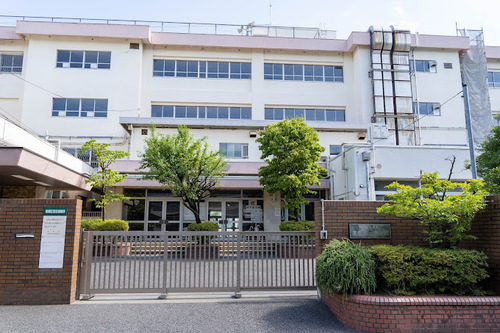 板橋区立高島第一中学校