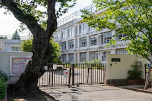 練馬区立中村小学校