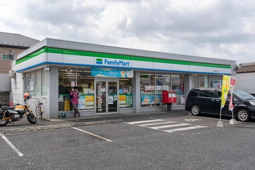 ファミリーマート葛飾水元店