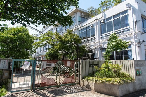 新宿区立落合第六小学校