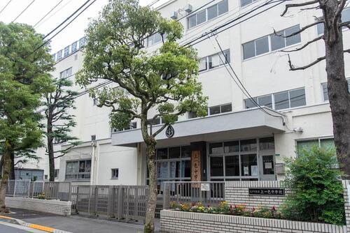 江戸川区立上一色中学校