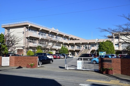 吉川市立南中学校