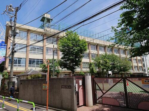 新宿区立戸塚第二小学校