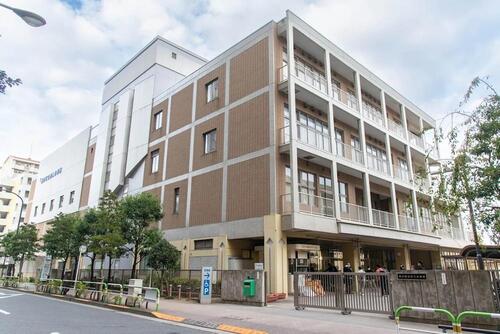 荒川区立汐入小学校