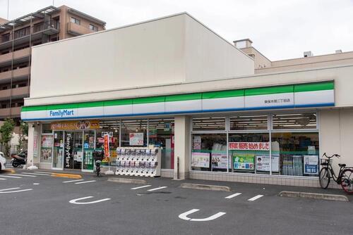 ファミリーマート東保木間二丁目店