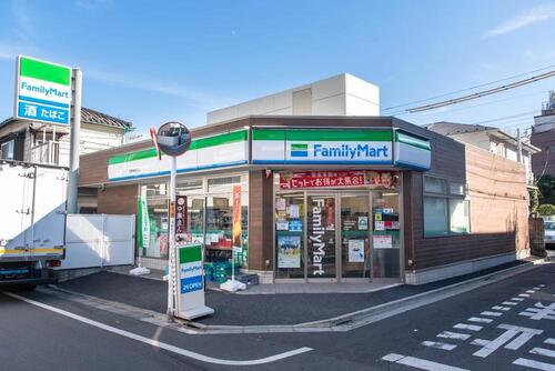 ファミリーマート西巣鴨駅東店