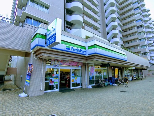 ファミリーマート千住曙町店