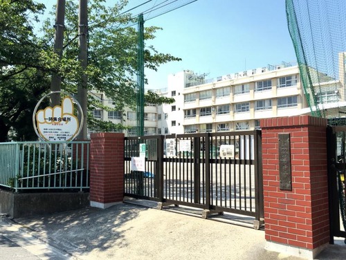 葛飾区立双葉中学校