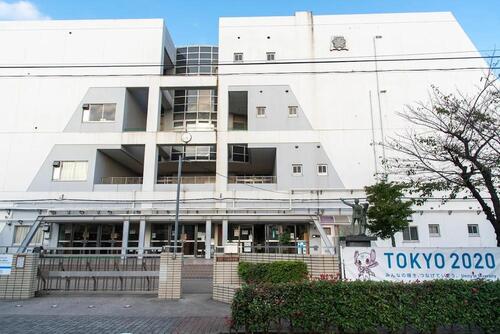 足立区立六月中学校