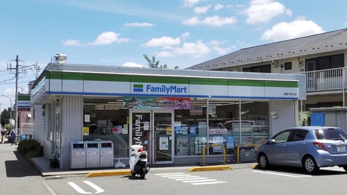 ファミリーマート練馬平和台店