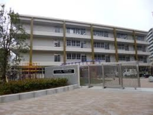 足立区立新田小学校