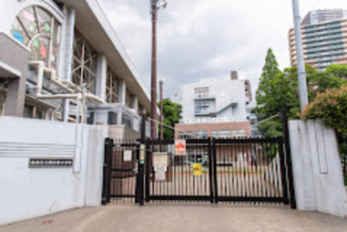 豊島区立南池袋小学校