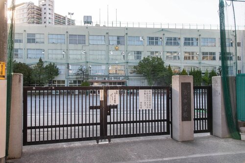 荒川区立第一中学校