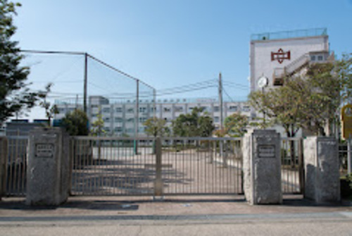 足立区立第十四中学校